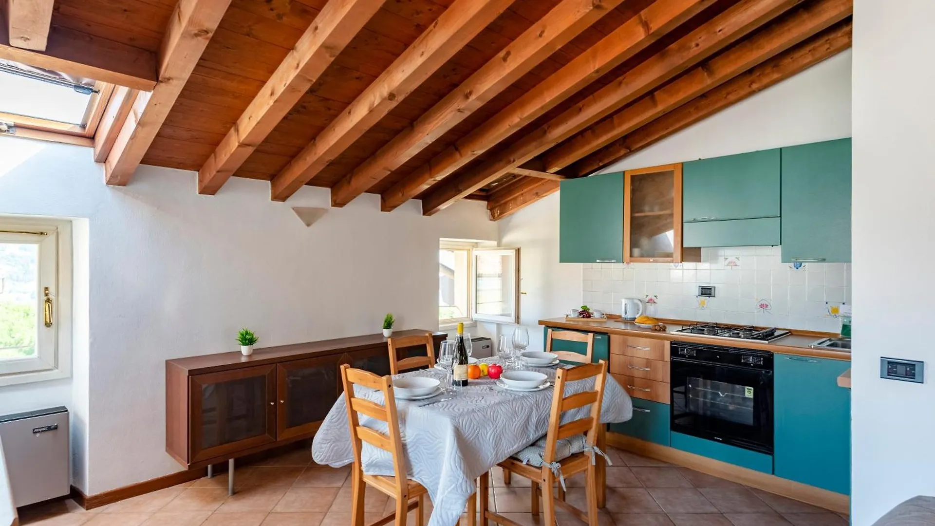 Appartement Bruno House Lakeview & Shared Pool - Happy Rentals San Felice del Benaco Italië